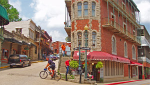 Eureka Springs downtown